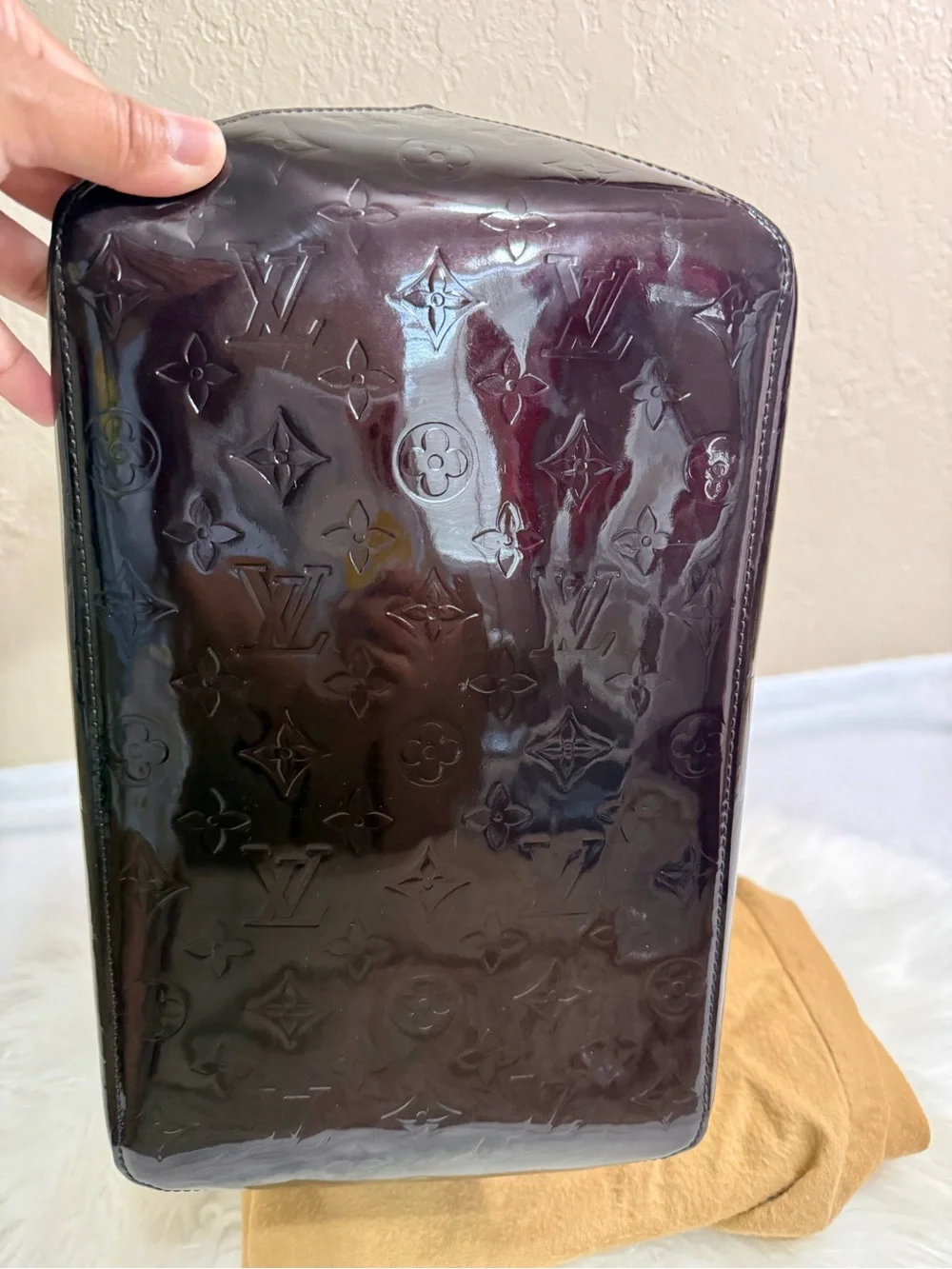 EUC Louis Vuitton Belluve GM Tote Bag with dustbag